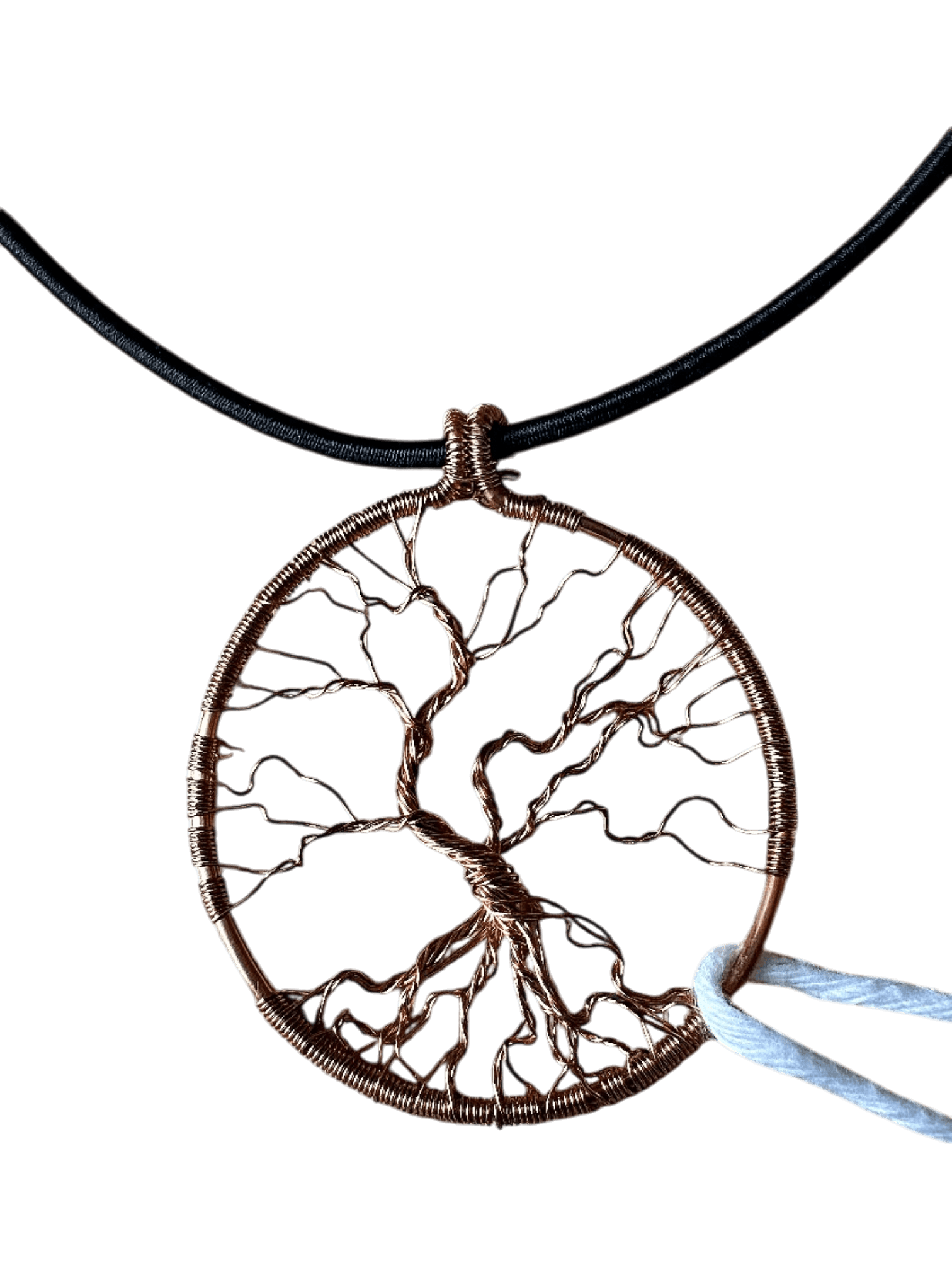 Schwarze Kette mit Kupfer-Lebensbaum 1