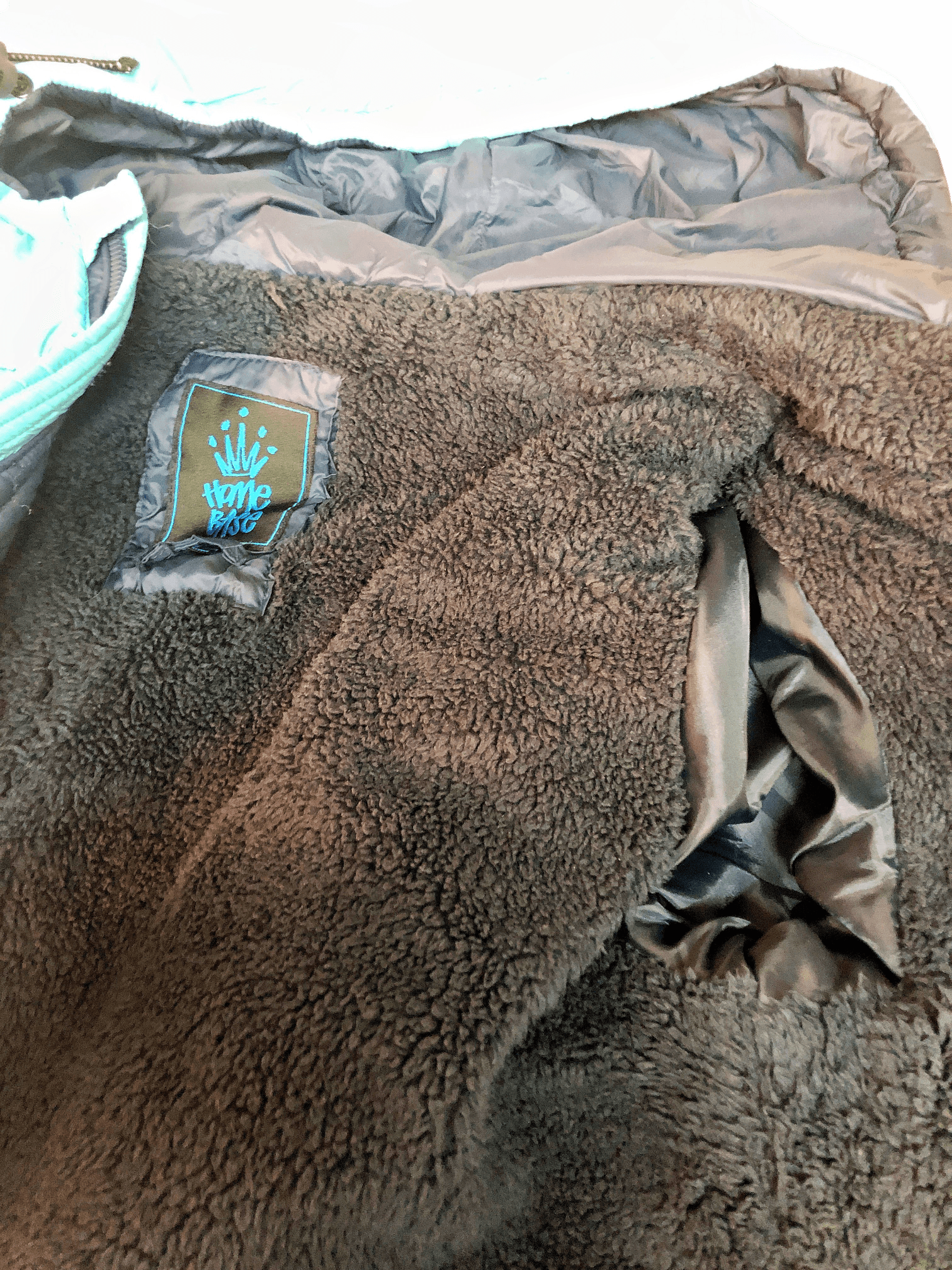 Moderne Winter Jacke mit Kunstfell  im Futter 6