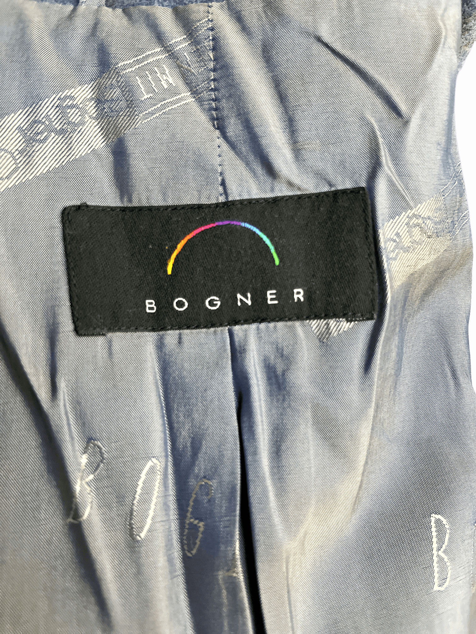 Eleganter Bogner Damen-Wollblazer in L 3